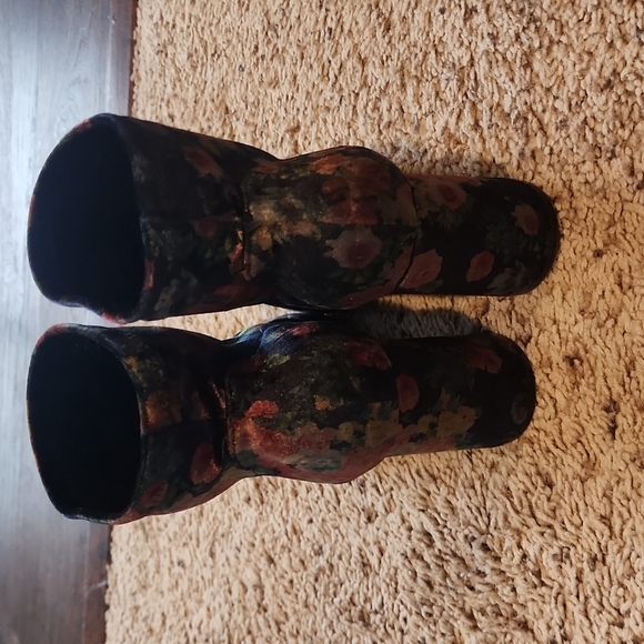 Abound fabric floral boots - Picture 3 of 7